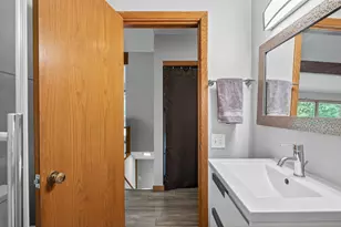 2670 Quail Ave N, Golden Valley, MN 55422 - Photo 14