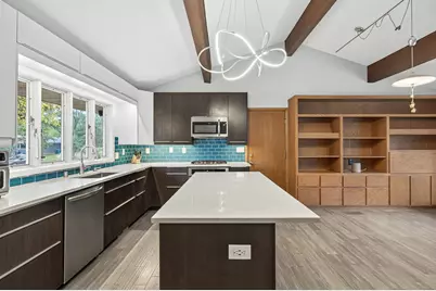 2670 Quail Avenue N, Golden Valley, MN 55422 - Photo 12