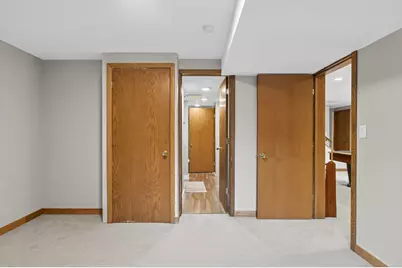 2670 Quail Avenue N, Golden Valley, MN 55422 - Photo 32