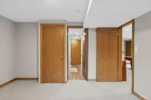 2670 Quail Ave N, Golden Valley, MN 55422 - Photo 32