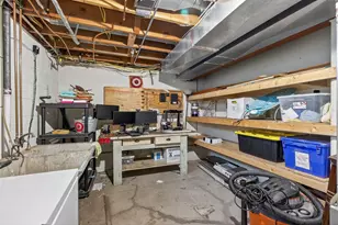 2670 Quail Ave N, Golden Valley, MN 55422 - Photo 40