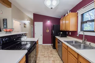 509 Birch Ln, Moorhead, MN 56560 - Photo 16