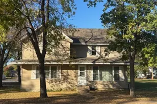 304 S 2nd St, Royalton, MN 56373 - Photo 4