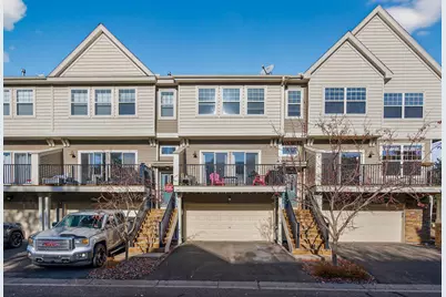 2429 121st Circle NE #E, Blaine, MN 55449 - Photo 2