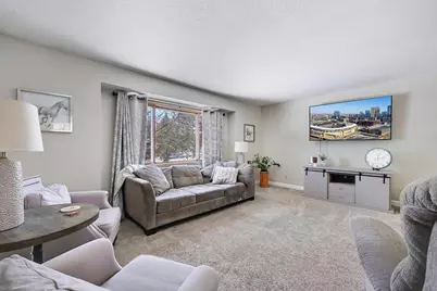 13773 Vernon Circle, Savage, MN 55378 - Photo 4