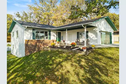 617 Roosevelt Road, Saint Cloud, MN 56301 - Photo 1