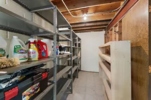 437 County Rd C West, Roseville, MN 55113 - Photo 46