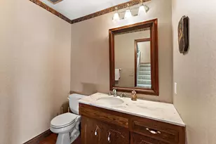 437 County Rd C West, Roseville, MN 55113 - Photo 22