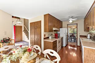 437 County Rd C West, Roseville, MN 55113 - Photo 8