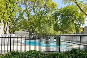 437 County Rd C West, Roseville, MN 55113 - Photo 2