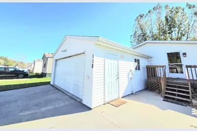 118 Snetting Drive, Thief River Falls, MN 56701 - Photo 2