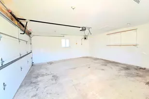 118 Snetting Dr, Thief River Falls, MN 56701 - Photo 6