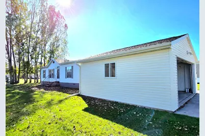 118 Snetting Drive, Thief River Falls, MN 56701 - Photo 4