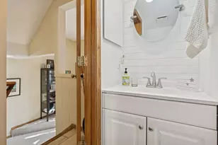 301 Selby Ave, Saint Paul, MN 55102 - Photo 10