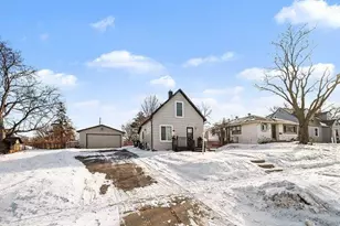 4217 Washington St NE, Columbia Heights, MN 55421 - Photo 2