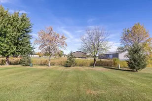 1405 2nd Ave NE, Barnesville, MN 56514 - Photo 6