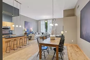 215 10th Ave S, Minneapolis, MN 55415 - Photo 8