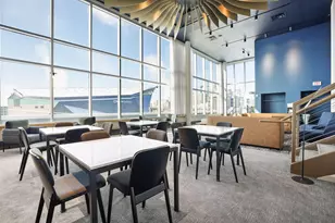 215 10th Ave S, Minneapolis, MN 55415 - Photo 46