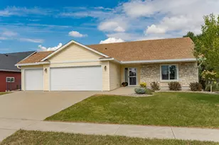 2599 Stacy St SE, Rochester, MN 55904 - Photo 1