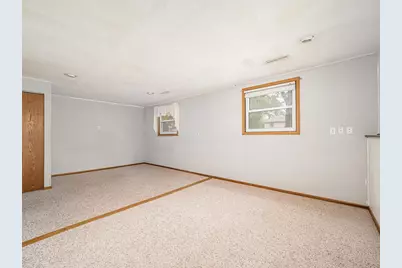 10136 Uplander Street NW, Coon Rapids, MN 55433 - Photo 16