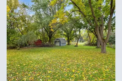 10136 Uplander Street NW, Coon Rapids, MN 55433 - Photo 24