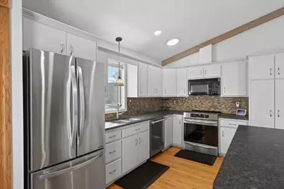 4300 Brunswick Avenue N, Crystal, MN 55422 - Photo 16