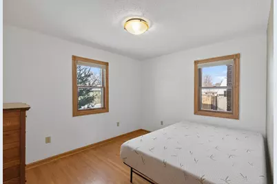 4300 Brunswick Avenue N, Crystal, MN 55422 - Photo 18