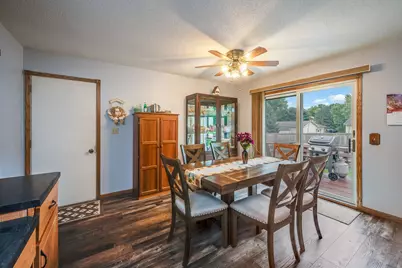 412 Linda Street, Jackson, MN 56143 - Photo 8