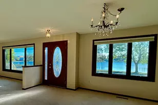 146 Washington Ave, Alden, MN 56009 - Photo 8