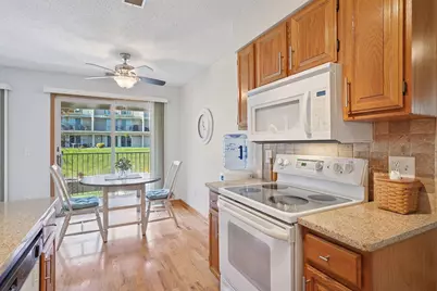 6351 Saint Croix Trail N #240, Stillwater, MN 55082 - Photo 18