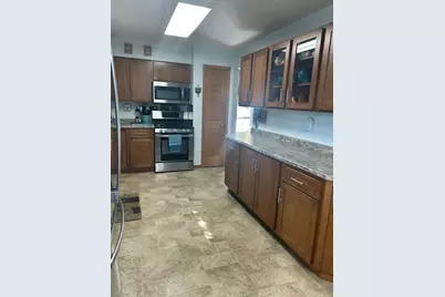 1104 14th Avenue SE, Willmar, MN 56201 - Photo 8