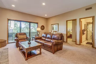 6831 Stonewood Court, Eden Prairie, MN 55346 - Photo 38