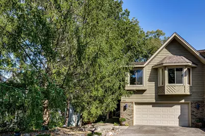6831 Stonewood Court, Eden Prairie, MN 55346 - Photo 48
