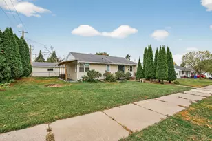 2258 3rd St E, Saint Paul, MN 55119 - Photo 1