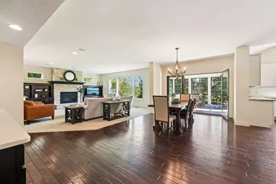 10009 Frederick Place, Eden Prairie, MN 55347 - Photo 14