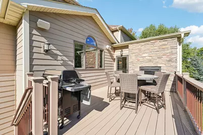 10009 Frederick Place, Eden Prairie, MN 55347 - Photo 18