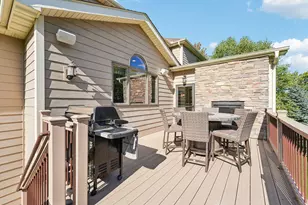 10009 Frederick Pl, Eden Prairie, MN 55347 - Photo 18