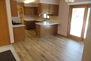 305 E Veterans Dr, Luverne, MN 56156 - Photo 6