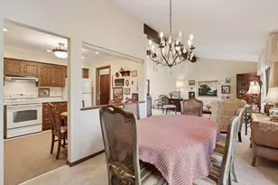 5469 Hyland Courts Dr, Bloomington, MN 55437 - Photo 14