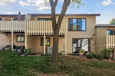 5469 Hyland Courts Drive, Bloomington, MN 55437 - Photo 32