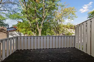 5469 Hyland Courts Dr, Bloomington, MN 55437 - Photo 12