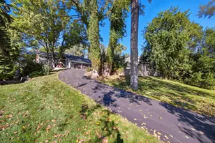 7720 Shaughnessy Rd, Edina, MN 55439 - Photo 14