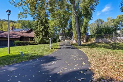 7720 Shaughnessy Road, Edina, MN 55439 - Photo 36