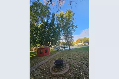 902 Marion Street, Waterville, MN 56096 - Photo 10