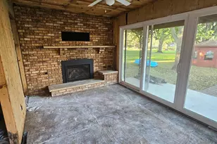 902 Marion St, Waterville, MN 56096 - Photo 2