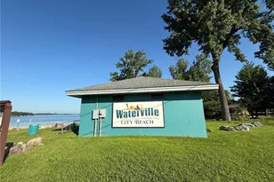 902 Marion St, Waterville, MN 56096 - Photo 14