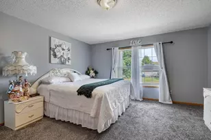 18932 Dunbury Ave, Farmington, MN 55024 - Photo 14