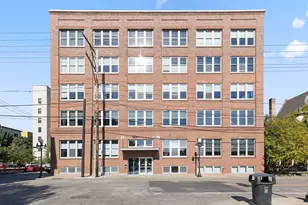 225 9th St E, Saint Paul, MN 55101 - Photo 1