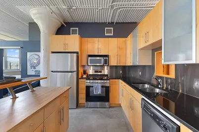 225 9th Street E #409, Saint Paul, MN 55101 - Photo 8