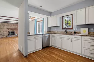 1701 W 138th St, Burnsville, MN 55337 - Photo 6